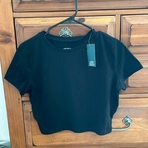 Wild Fable Girl’s Black Cropped Short Sleeved Tee Size XL NWT
